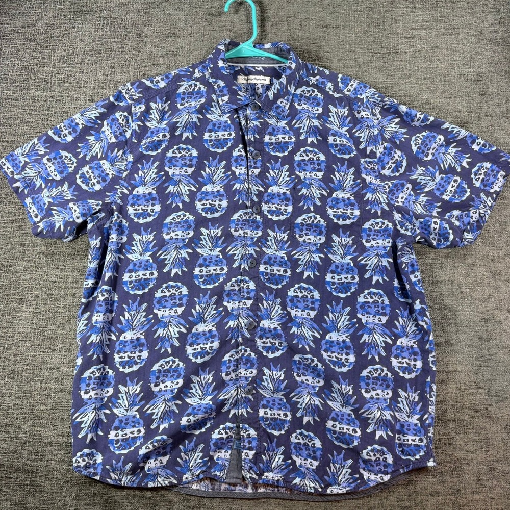 Tommy Bahama Button Down Shirt Mens Large Blue Silk Pineapple Leopard Tropical